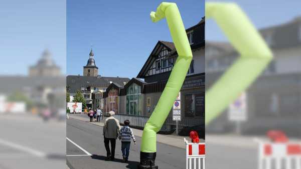 SKY-TUBE